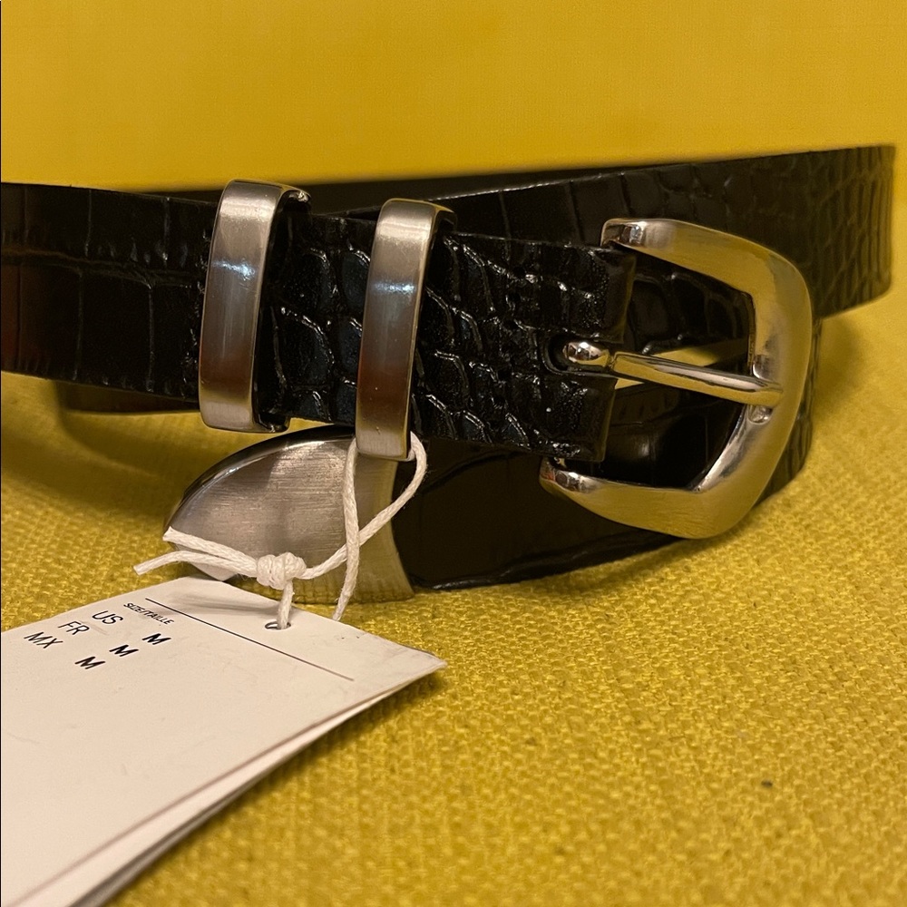 H&M Black Croc-Embossed Belt with Silver Buckle Size Medium